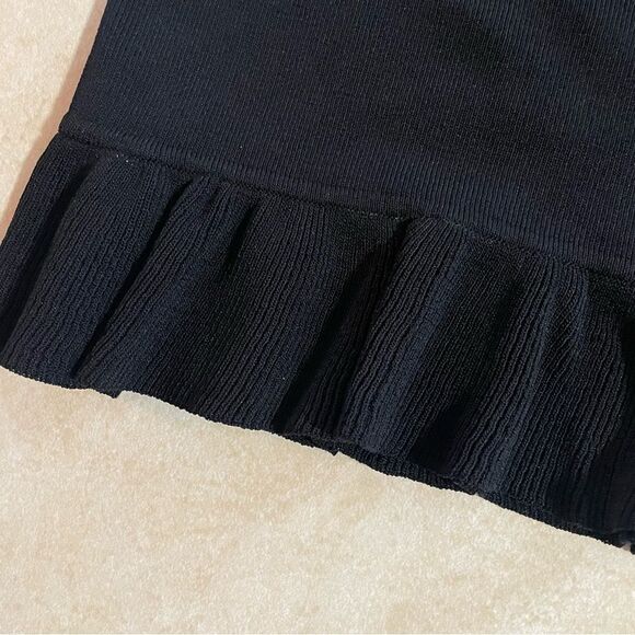 Vertigo Paris Black skirt size XL women’s ruffle base zipper side - Picture 3 of 3